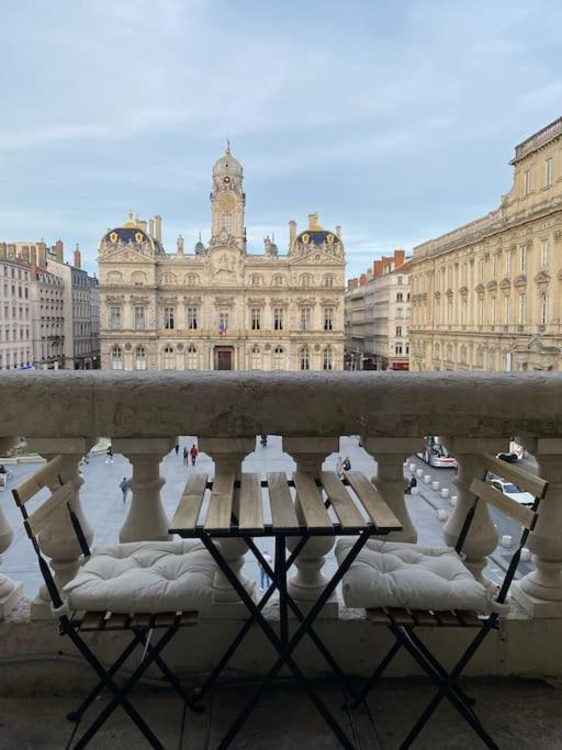 Grand Balcon Place Des Terreaux Lyon Extérieur photo